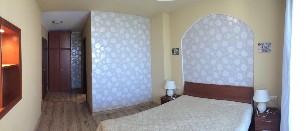 Apartment 2Br, Тристаен In Complex Green Life Sosopol Exterior foto